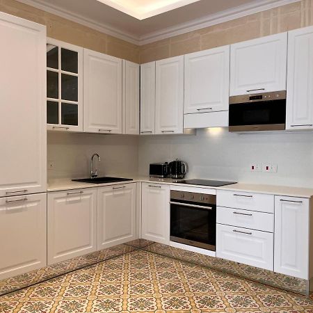 Typical Maltese Maisonette In St.Julians سانت جوليان المظهر الخارجي الصورة